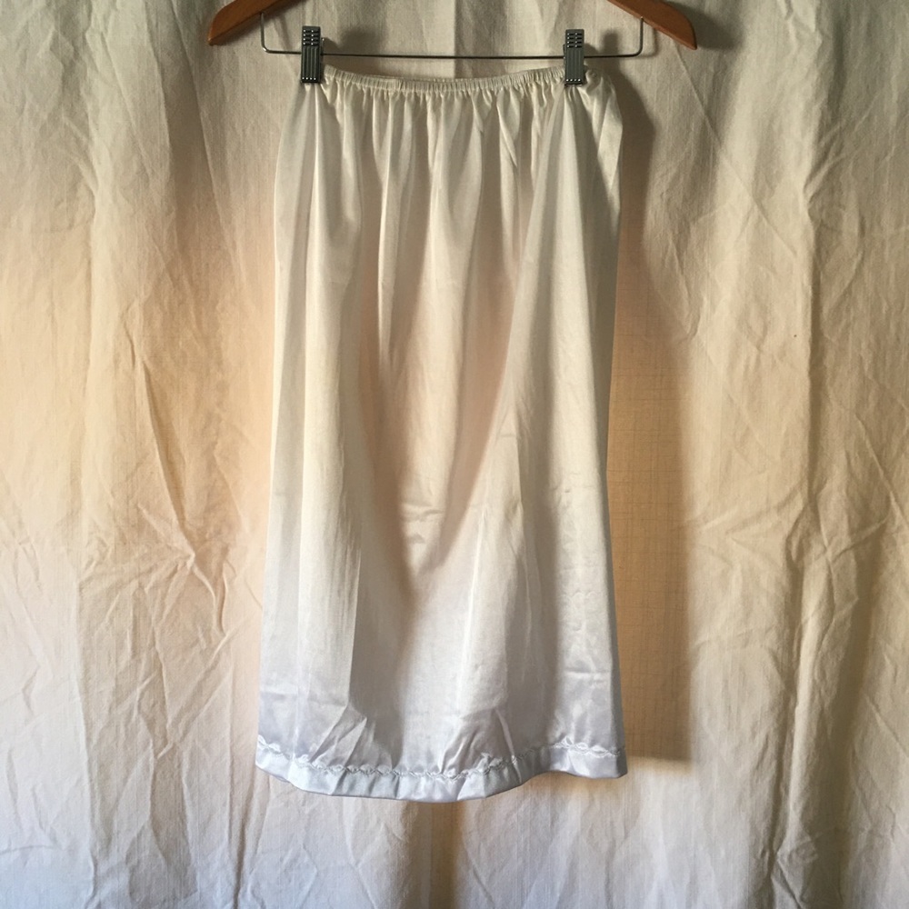 White slip